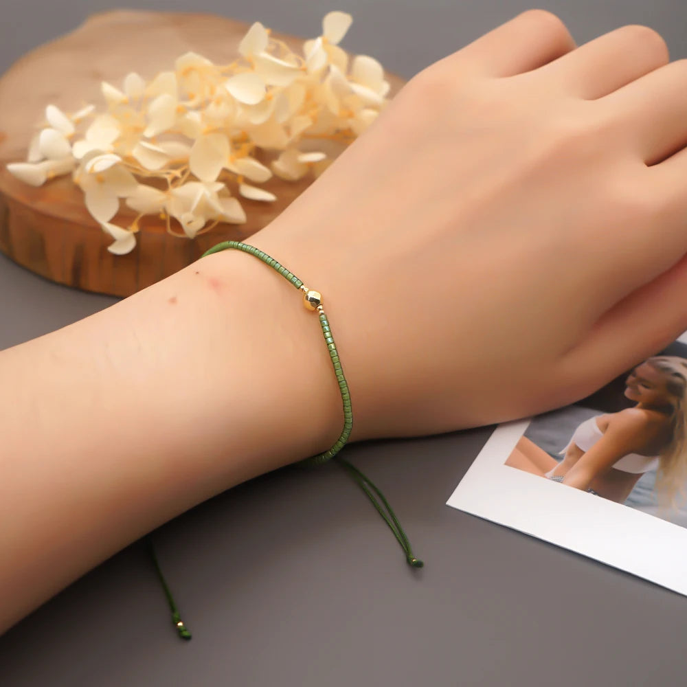 Pulsera Boho Ajustable con Cuentas Miyuki Verdes