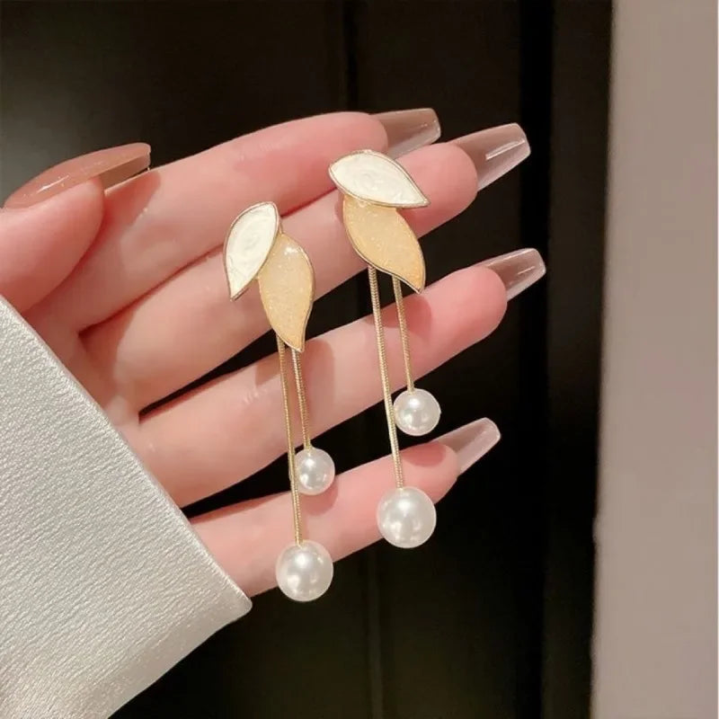Pendientes Elegantes con Perlas y Borlas Hoja Mujer Moda 2023