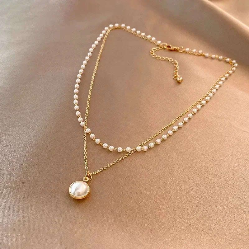 Collar doble capa con perlas y cuentas doradas estilo Kpop para mujer 2025