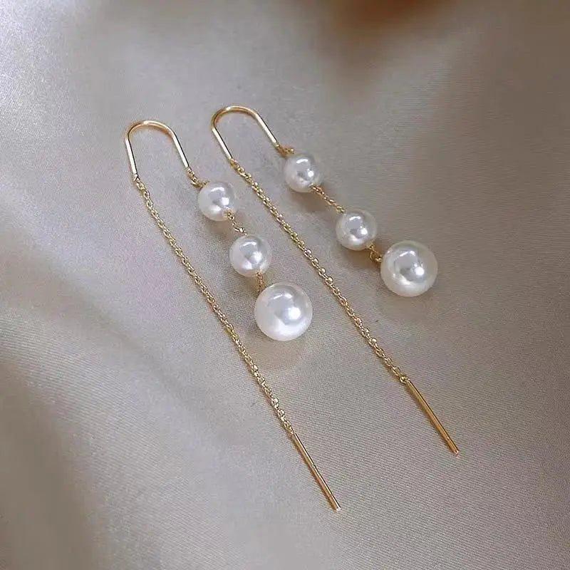 Pendientes Largos Coreanos con Perla Imitación y Circonita, Diseño Flor y Hoja