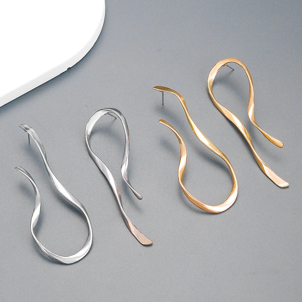 Pendientes Largos Irregulares de Línea Asimétrica para Mujer