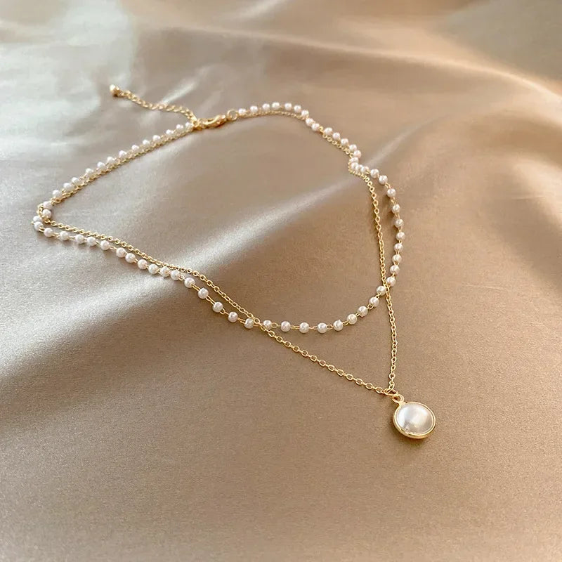 Collar doble capa con perlas y cuentas doradas estilo Kpop para mujer 2025