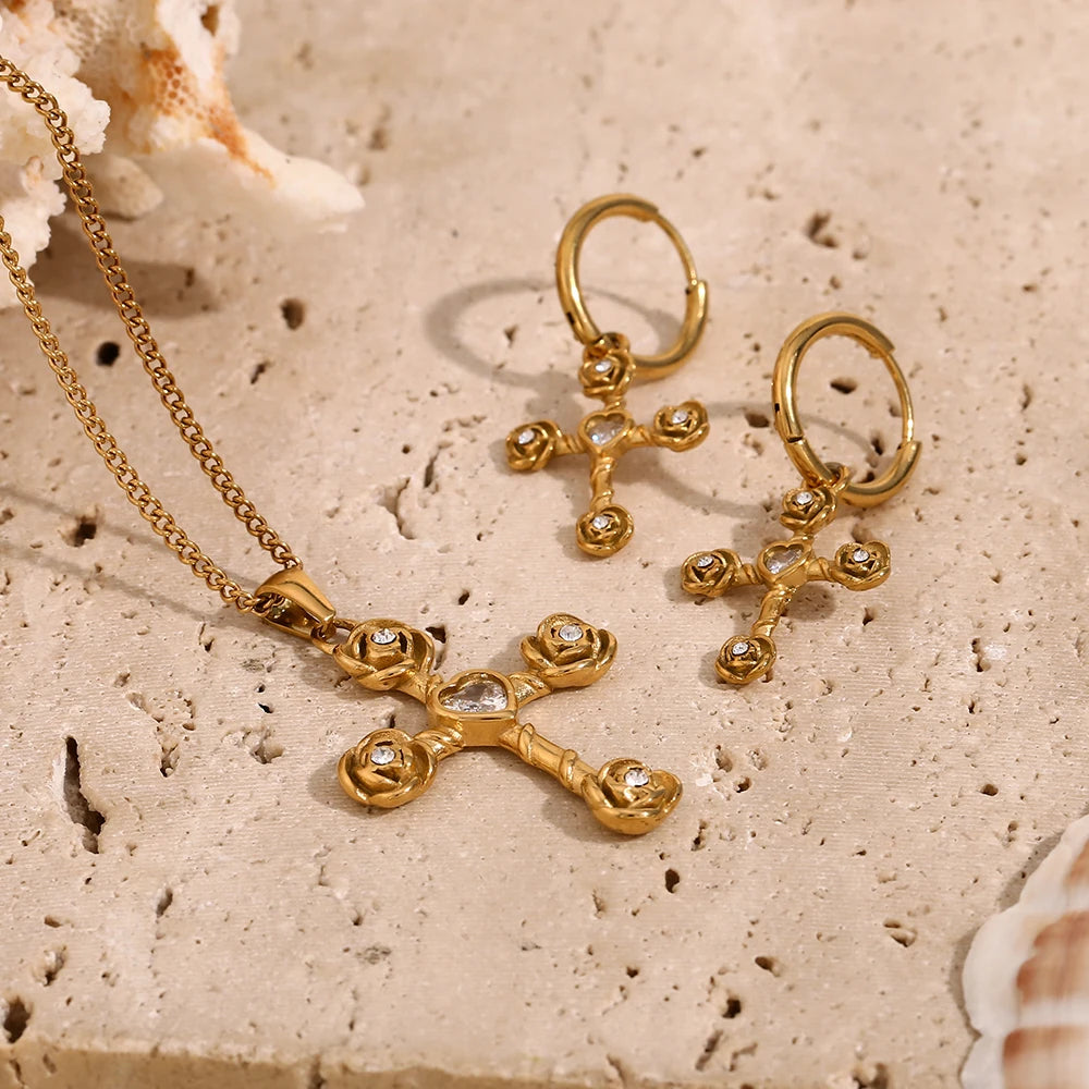 Juego de collar y pendientes E.B.belle rosa cruz con circonitas y baño oro 18K