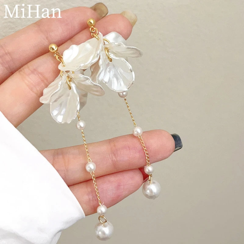 Pendientes con perla simulada y borla elegante en plata 925 para mujer